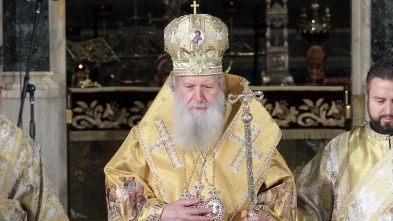 България се прощава с патриарх Неофит