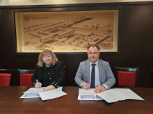 Уникална за България магистърска програма създават Стопанската академия в Свищов и Техническия университет във Варна