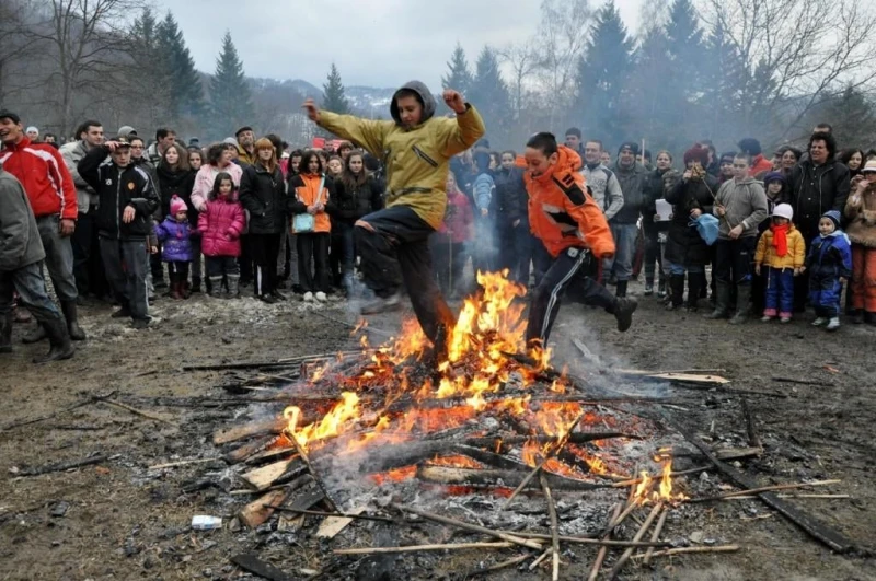 Внимавайте с паленето на огньове тази вечер!