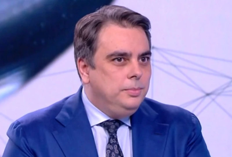 Асен Васиев: При успешна ротация акад. Николай Денков остава вицепремиер