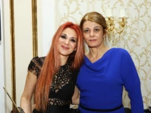 Дизайнерката на Деси Радева каза кои са модерните цветове за сезона