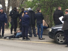 Мъж и жена оказаха яростна съпротива при арест в Пловдив след грубости и цинизъм