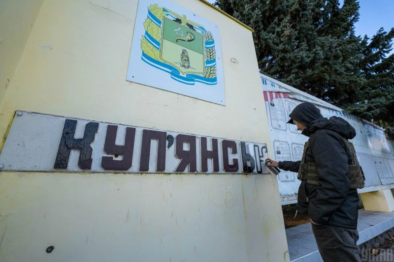 The Times: Украйна едва удържа отбраната при Купянск