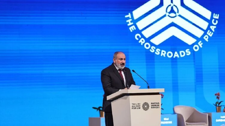 Пашинян предупреди за заплаха от война с Азербайджан "в края на седмицата"