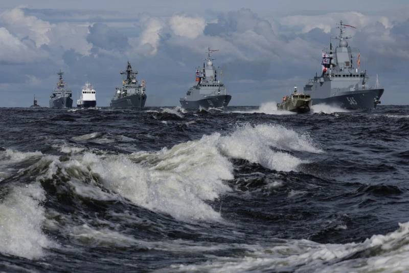 Вече месец въоръжените с ракети руски кораби не заемат бойно дежурство в Черно море