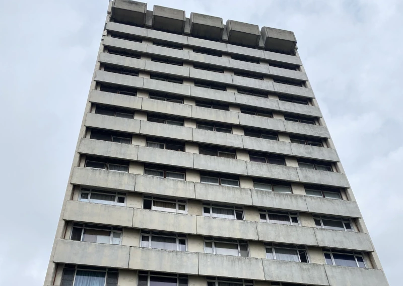 В Пловдив започна ремонт за 10 милиона лева на 15-етажна сграда, строена през 1983 г.