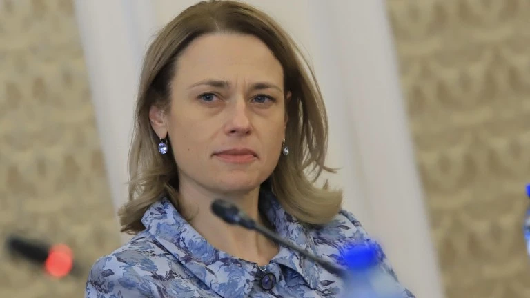 Съдът: Уволнението на бившият председател на НС и депутат от ИТН Ива Митева е незаконно