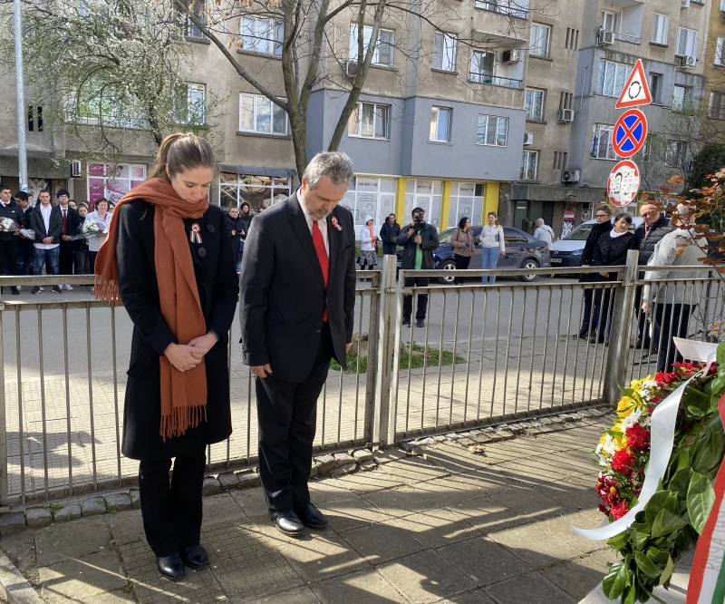 Във Видин почетоха паметта на унгарския революционер Лайош Кошут