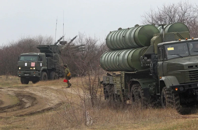 След украинските атаки: В Русия ще пазят с "Панцир-С1" петролните рафинерии