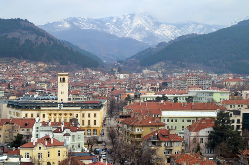 От 1 април започва приемът на документи на кандидат-стипендианти от община Сливен за 2024 година
