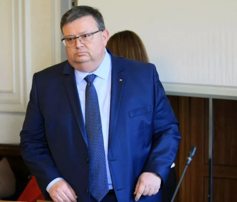 Сотир Цацаров говори по казуса Нотариуса