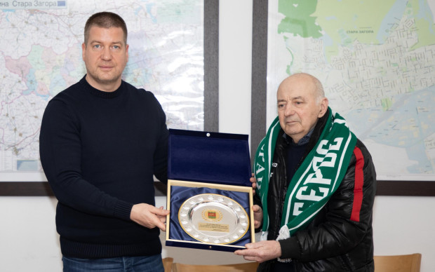 Кметът Живко Тодоров поздрави славния футболист и треньор Иван Вутов по повод 80-годишния му юбилей