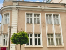 Още една сграда в София ще върне характерния си образ