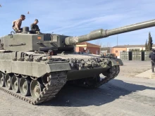 Испания предава на Украйна 20 танка Leopard 2A4