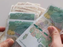 Фирма за бързи кредити обявява, че цената на заема е 37,24%, а реално клиентите плащат 185%