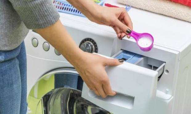 Повечето домакини перат дрехите си на следния принцип добавяш повече