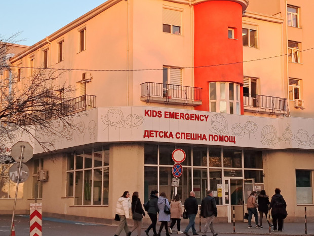 Преминаха най критичните часове за пребитото от съученик момче в София