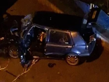 Лек автомобил катастрофира в Русе