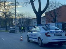 Полицаи от Пловдив заловиха 28-годишен с два вида наркотици, свалиха му номерата