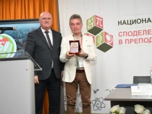 Над 1500 училища ще имат направление по природни науки в своите STEM центрове
