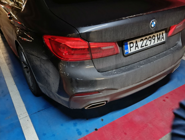 </TD
>Проблемът с безразборното паркиране в Пловдив става все по-сериозен. В