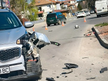 Моторист и пешеходка пострадаха при пътни инциденти в Старозагорско