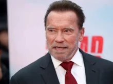 Арнолд Шварценегер с животоспасяваща операция