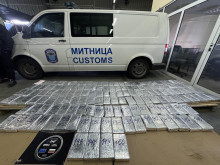 Огромно количество кокаин в контейнер с банани откриха в Бургас