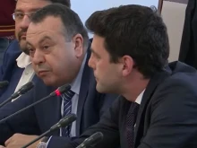 ГЕРБ-СДС и ДПС скочиха на ПП-ДБ в комисията за Нотариуса: Никола Минчев може да бъде сменен