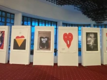 Изложбата "Жените и плакатът" гостува в Сливен по случай Международния ден на театъра