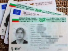Двойка от Варна представили бежанец за свой син, за да му издадат лична карта