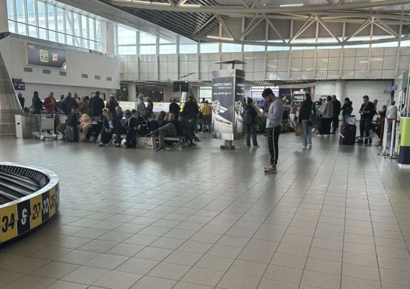 Важна новина от летище София за всички пътуващи! Има отменени полети!