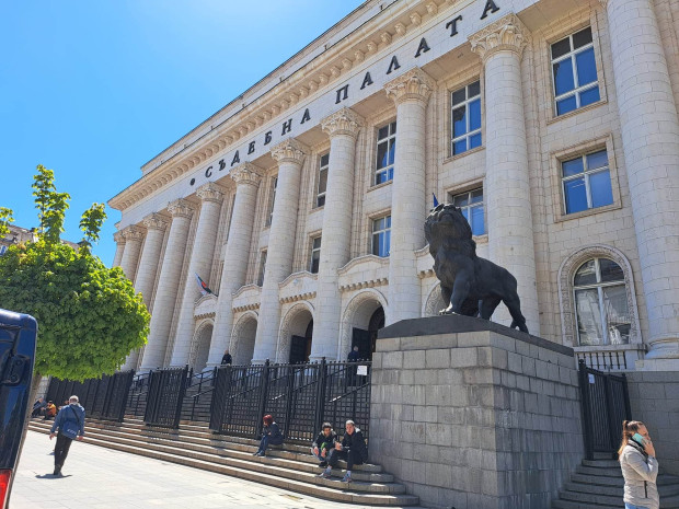 Бомбена заплаха и в Съдебната палата в София Информацията беше