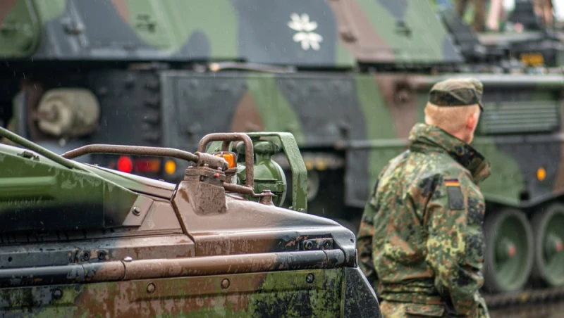 Германия ускорява закупуването на оръжия като част от реформата в отбранителната индустрия