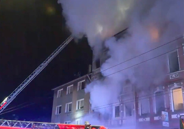 TD Семейство от България загина при пожар в жилищен блок в