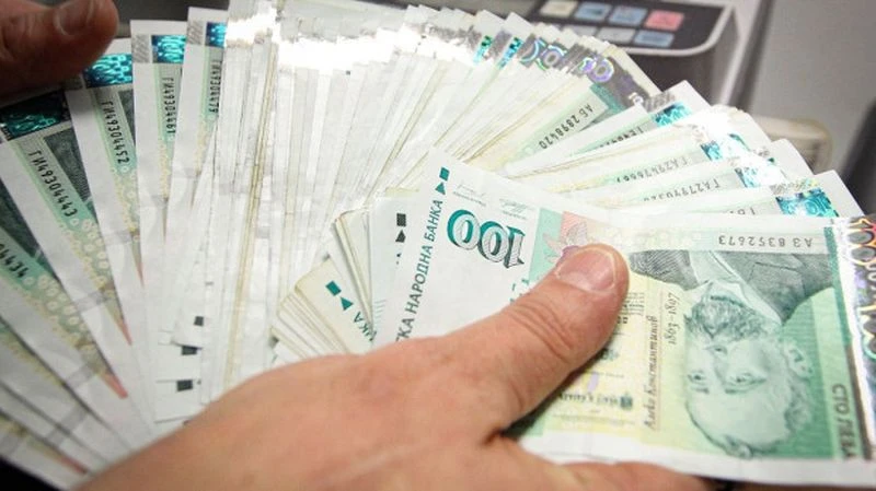 Омбудсманът отново предупреди за фирмите за бързи кредити