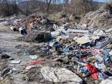 Почистени от отпадъци са сервитутните зони между Казачево и Горно Павликене