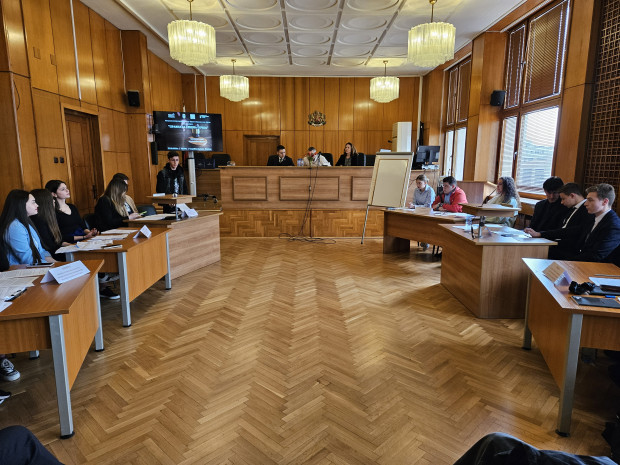 TD Окръжен съд – Бургас проведе традиционния си Ден на отворени