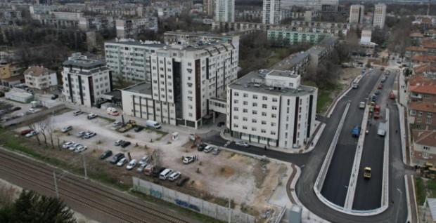 Паркинг за 300 коли, парк с площ от 1500 кв.м и нов лечебен корпус ще бъдат изградени в Пловдив