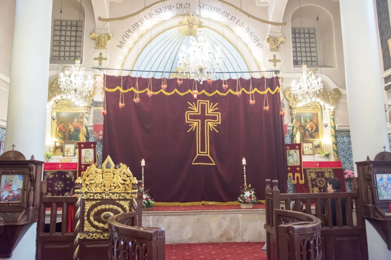 Голям празник за католици и арменци