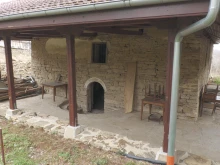 Жители на дряновско село сами ремонтират 200-годишната си църква