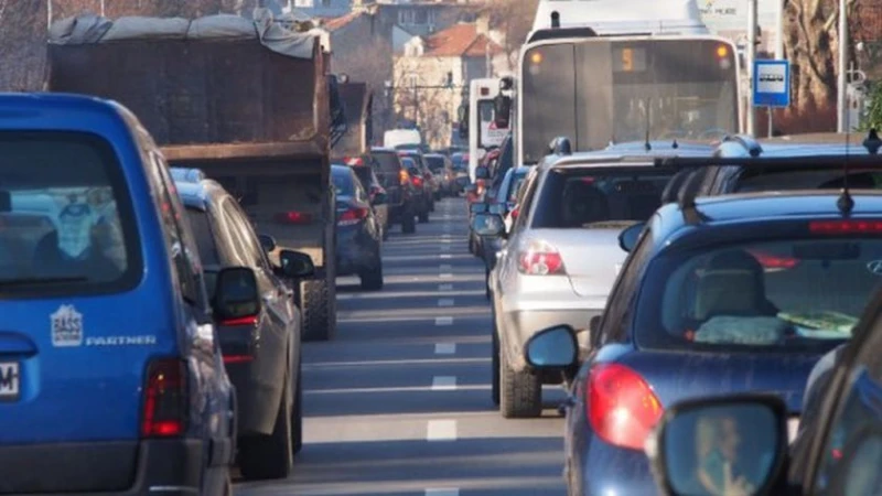 Община Русе предупреждава - 25 автомобила трябва да бъдат премахнати