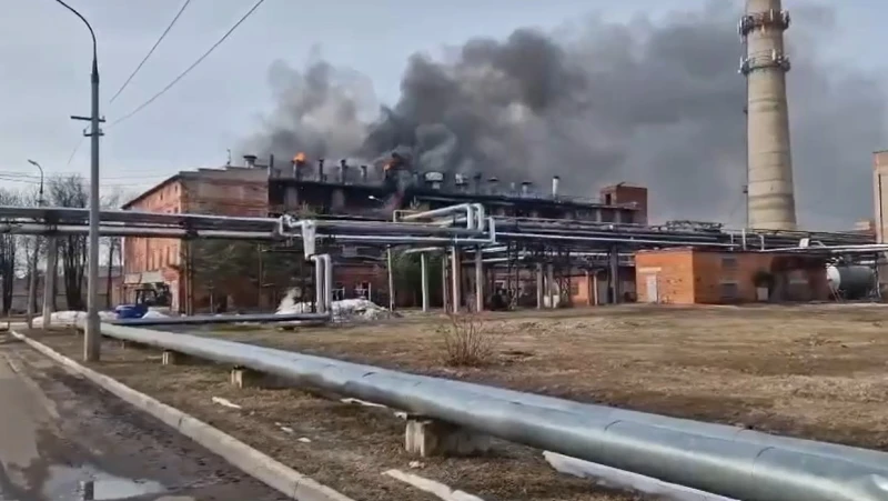 Гори втори завод в Русия: Избухна пожар в "Електроизолит" край Москва