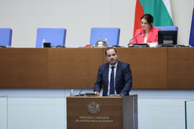 Министърът на вътрешните работи в оставка Калин Стоянов обяви че