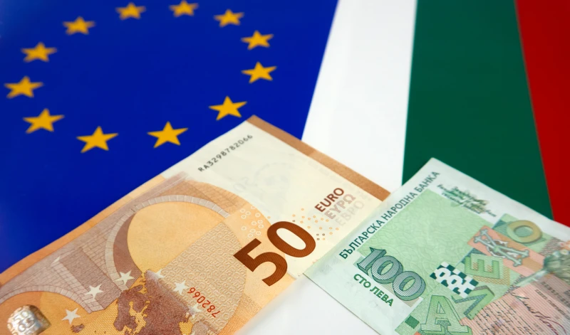 ЕК ще помага с информационната кампания за въвеждането на еврото у нас