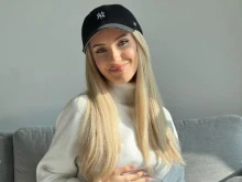 Вероника Манова показа блестящ пръстен, сгоди ли се?