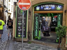 Анализатор: Частичната легализация на марихуана в Германия повлия и на пазарите отвъд Океана