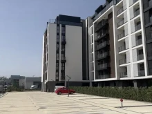 Работник падна от 6-ти етаж на жилищна сграда в Бургас