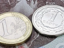 Близо 70 процента от поляците не искат в еврозоната