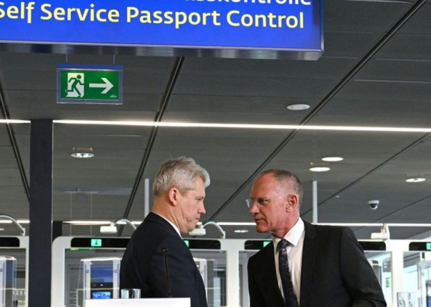 Австрийският министър на вътрешните работи Герхард Карнер заяви във вторник